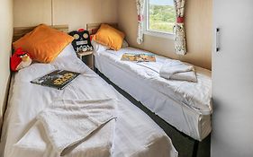 Waters Edge Leisure Park